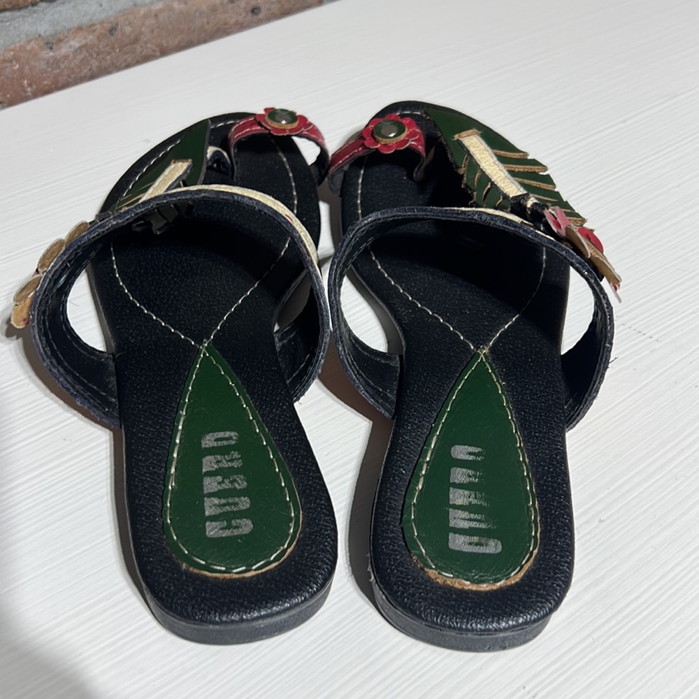 Sandals - Picture 7 of 16